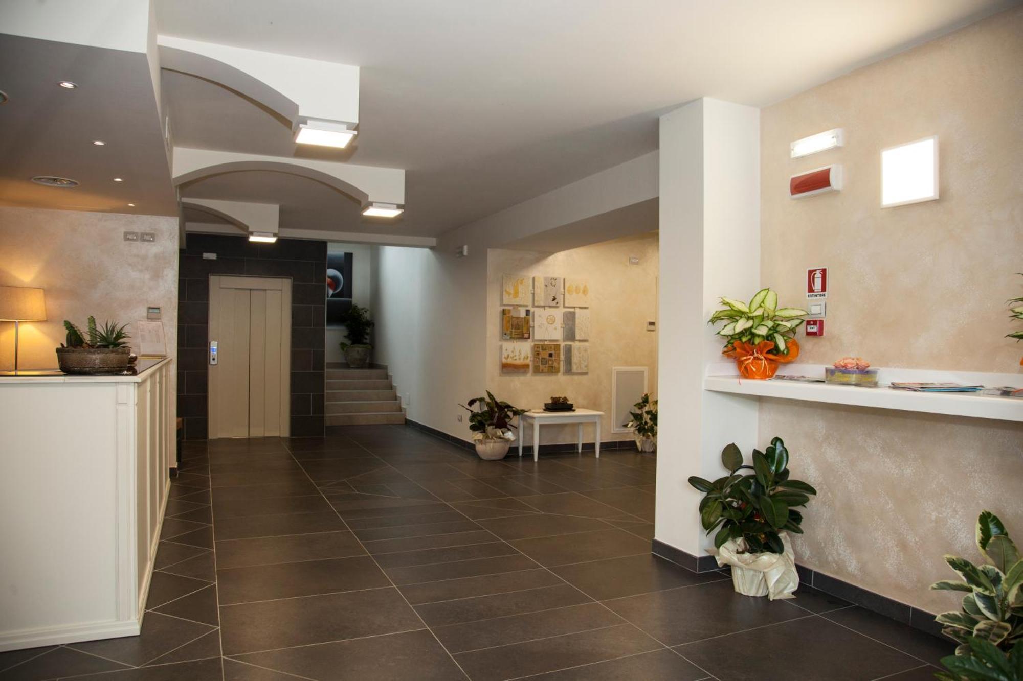 Hotel Centova Perugia Zewnętrze zdjęcie